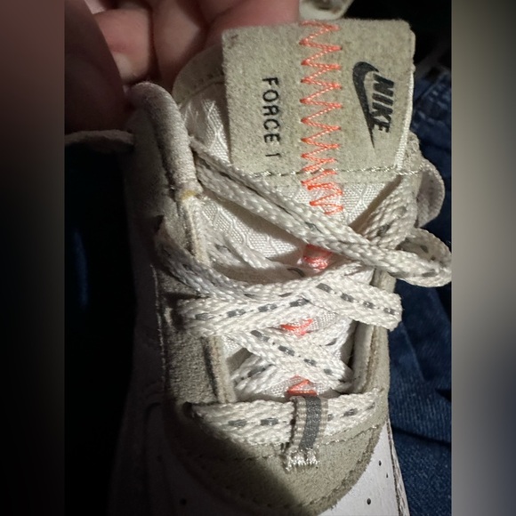 Nike White and Red Force Kids Athletic Shoes - Picture 5 of 8